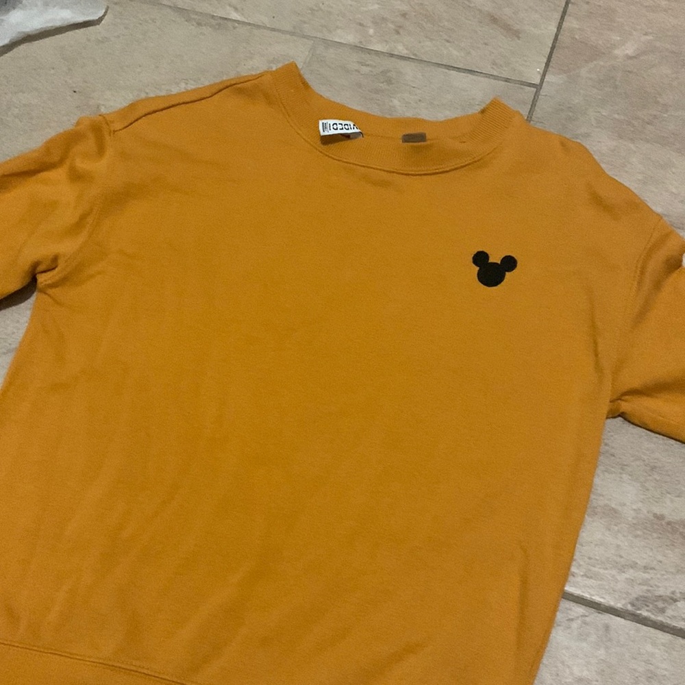 H&M Disney sweatshirt not in stores womens xs